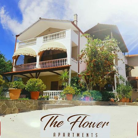 The Flower Apartments Торони Екстериор снимка