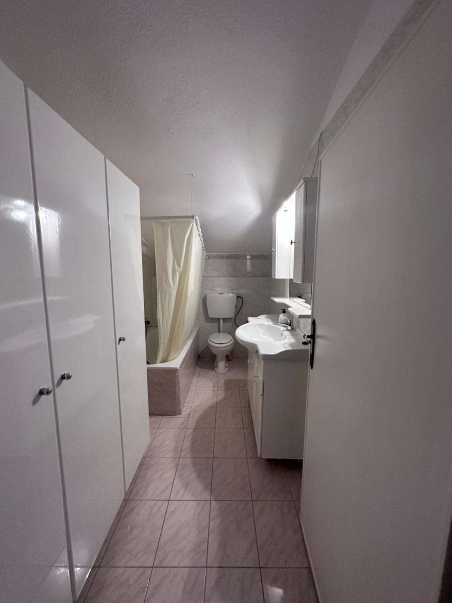 The Flower Apartments Торони Екстериор снимка