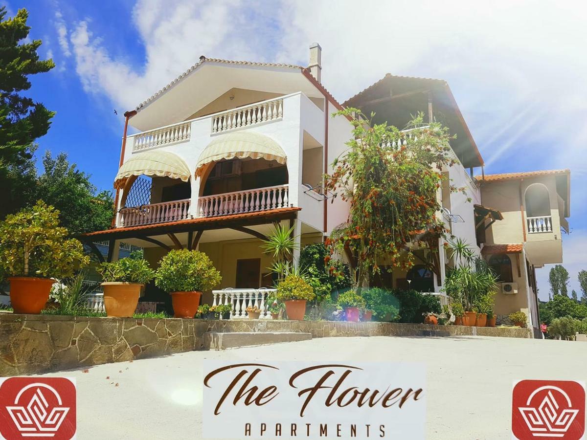 The Flower Apartments Торони Екстериор снимка